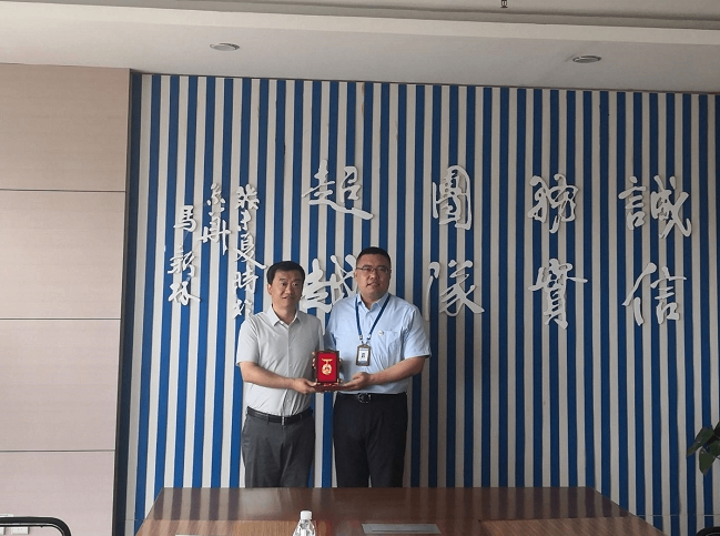 城陽(yáng)區(qū)總工會(huì)王主席一行來(lái)海利爾調(diào)研指導(dǎo)